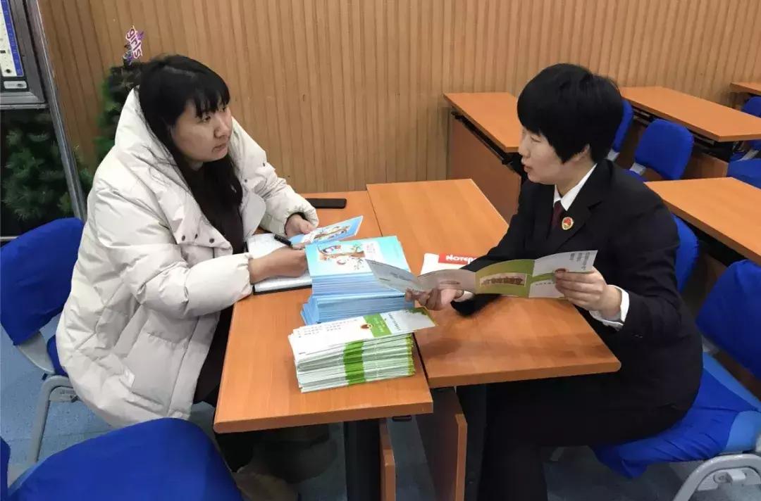 东风区小学最新动态报道