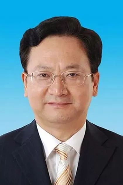 桑日县初中人事大调整，塑造教育新篇章
