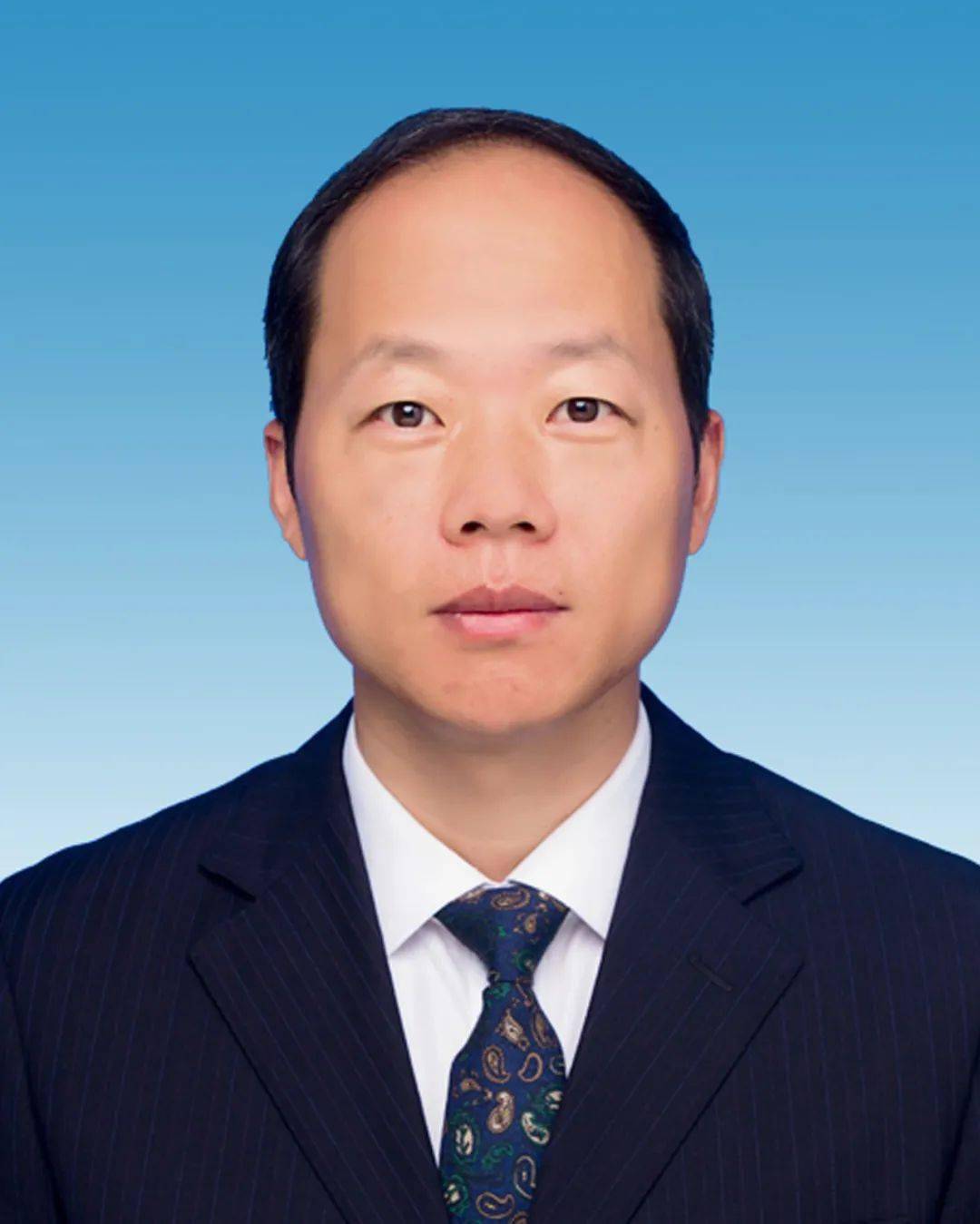 余东镇领导团队全新亮相，携手共筑辉煌未来