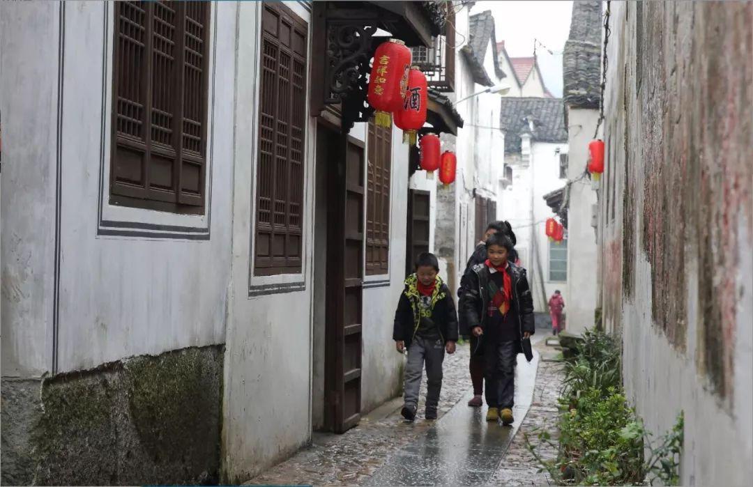 应店街镇最新交通动态报道